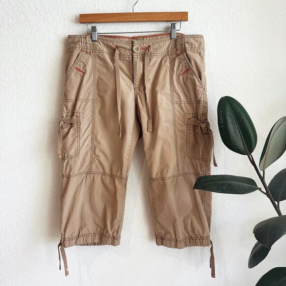 VTG Y2K Old Navy Crop Cargo Pants Size 12 Low Rise Baggy Grunge Gorpcore Utility - Picture 1 of 10